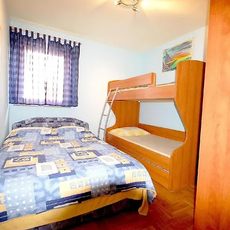 Fuer 4 Personen Ca 43 Qm In Radici, Kvarner Bucht Krk Apartment Malinska